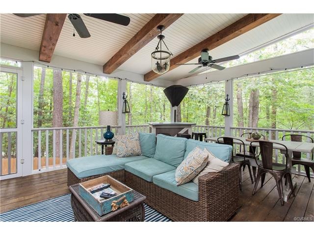 Just added a gorgeous porch! Great place for watch