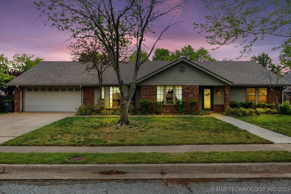 2508 Kensington Way, Bartlesville, OK 74006 - photo 1