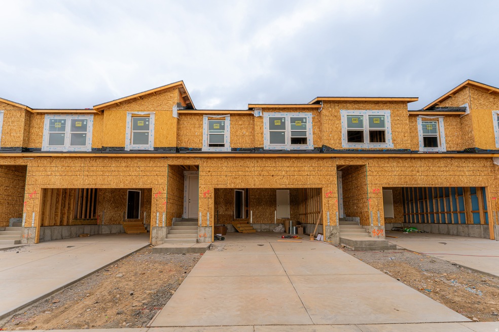 4751 Olive Ave unit 408, Spanish Fork, UT 84660 - photo 1