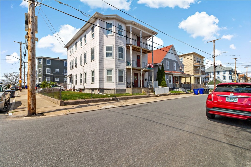 156 Sabin St, Pawtucket, RI 02860 - photo 1