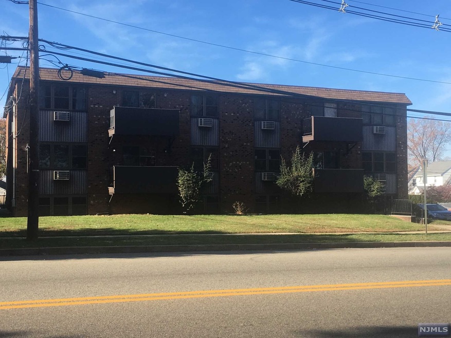 744 6th Ave unit 3A, Lyndhurst, NJ 07071 - photo 1