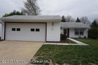 112 Indigo Plaza unit C, Monroe Township, NJ 08831 - photo 1