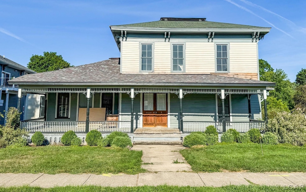 Sold $228,000 • Co-Listing Agent