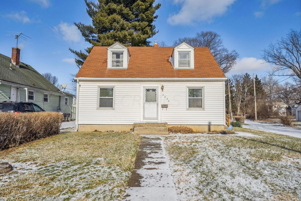 1-web-or-mls-2246-barrymore-ave