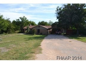 285 Pecos Ln, Kempner, TX 76539 - photo 1