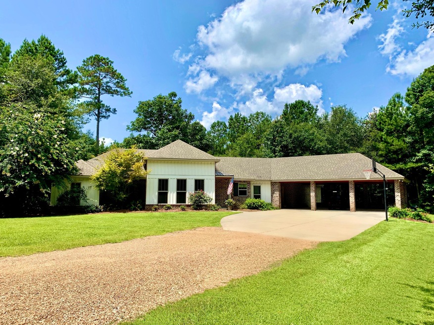 12 Roberts Ln Exterior