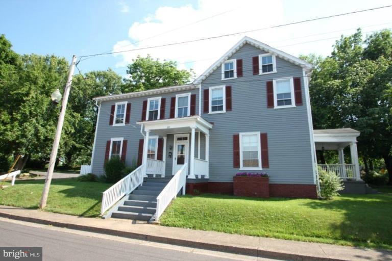 201 E Stevens St, Culpeper, VA 22701 - photo 1