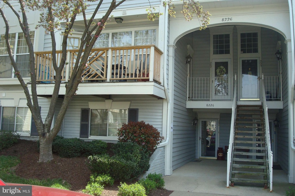8226 Winstead Place unit 101, Manassas, VA 20109 - photo 1