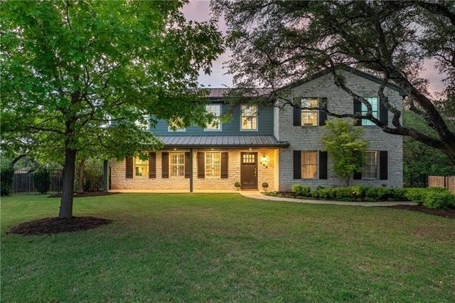 Beautiful curb appeal!  Over-sized lot!