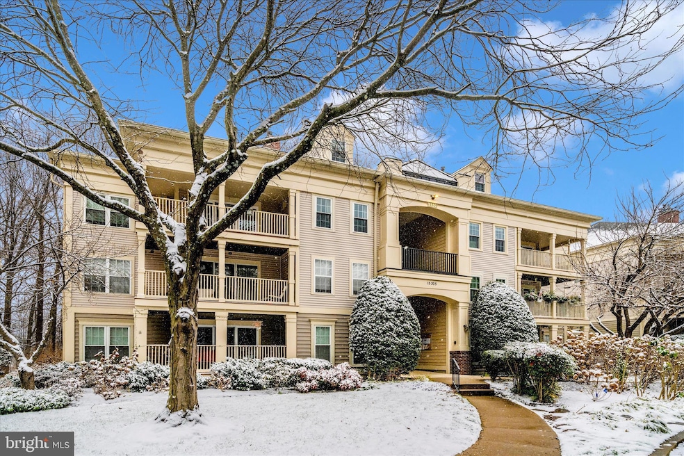 15305 Diamond Cove Terrace unit C, Rockville, MD 20850 - photo 1