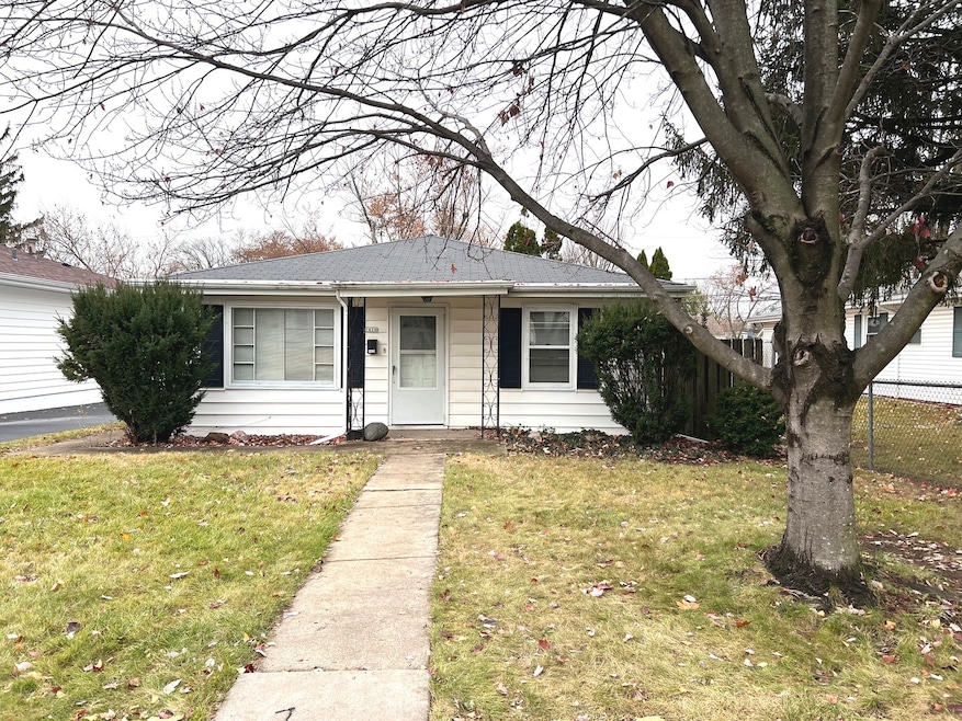 1425 Frederick St, Joliet, IL 60435 - photo 1