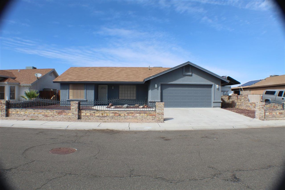 10410 E 36th Place, Yuma, AZ 85365 - photo 1