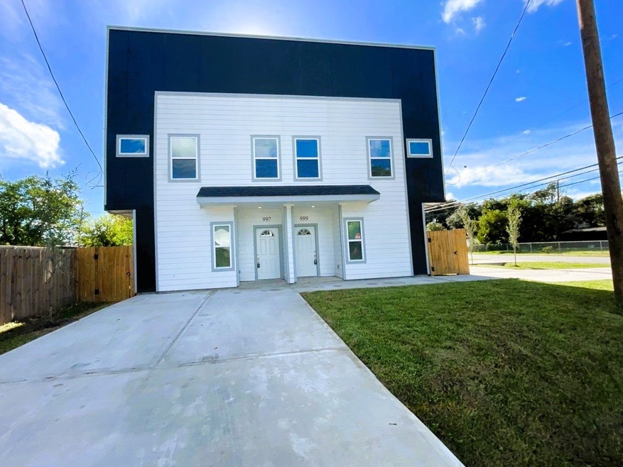 997 Marjorie St, Houston, TX 77088 - photo 1