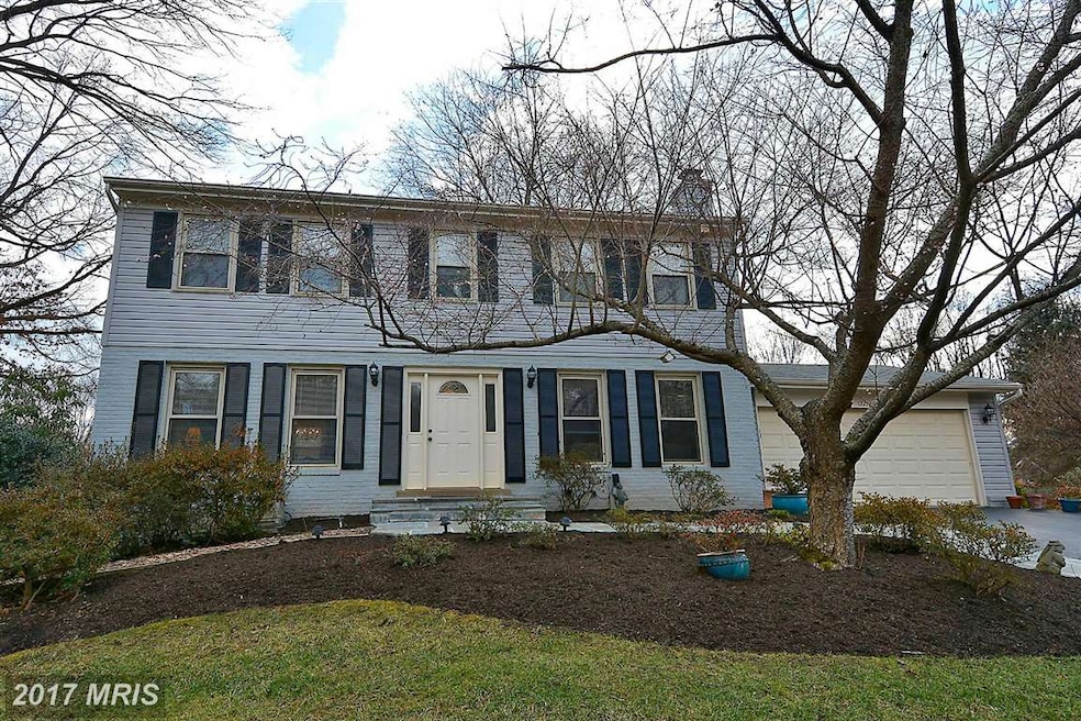 12213 Folkstone Dr, Herndon, VA 20171 - photo 1