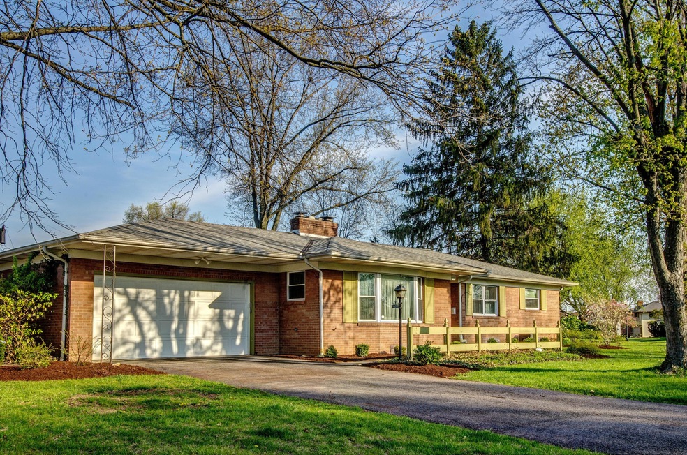 2 Exterior Front