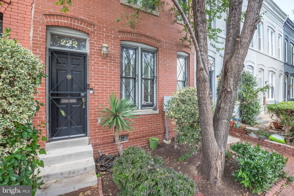 Under Contract $965,000