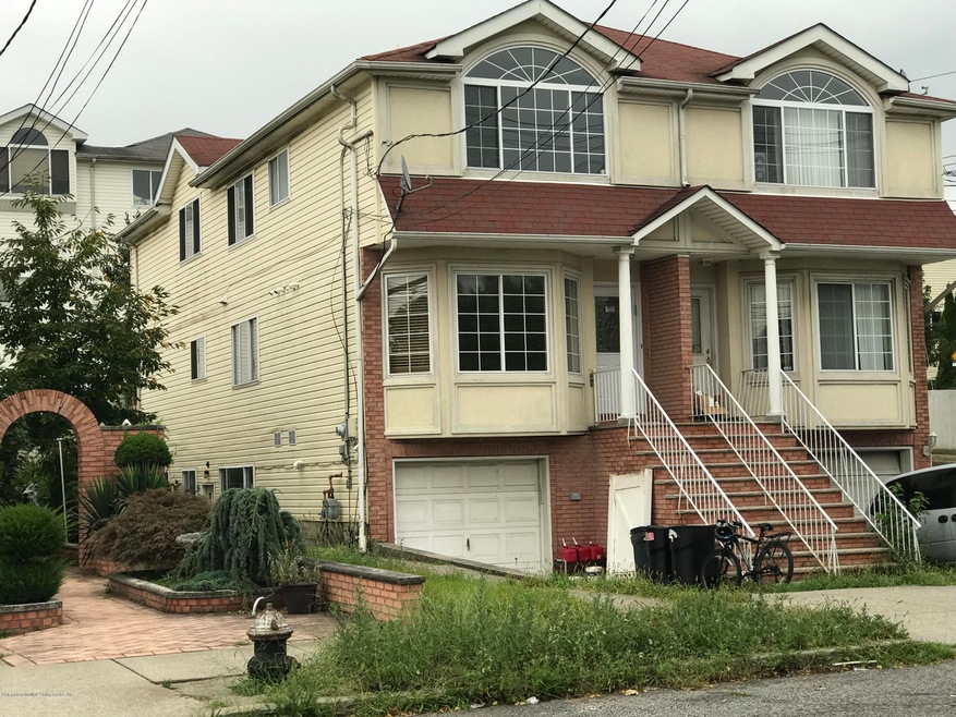 149 Gladwin St, Staten Island, NY 10309 - photo 1