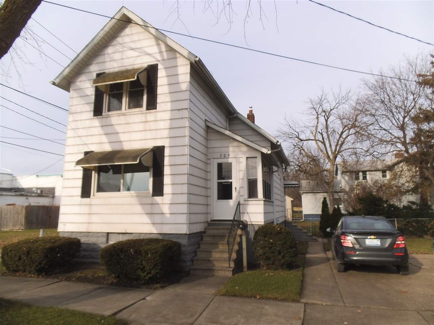 309 11th St, Bay City, MI 48708 - photo 1