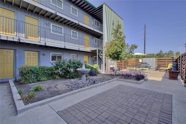 Welcome home! Fantastic and AFFORDABLE 1 Bedroom, 