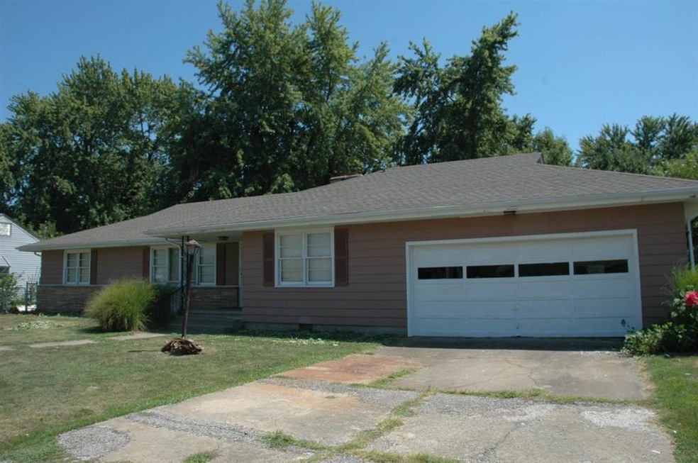 3110 Briggs Ave, Parsons, KS 67357 - photo 1