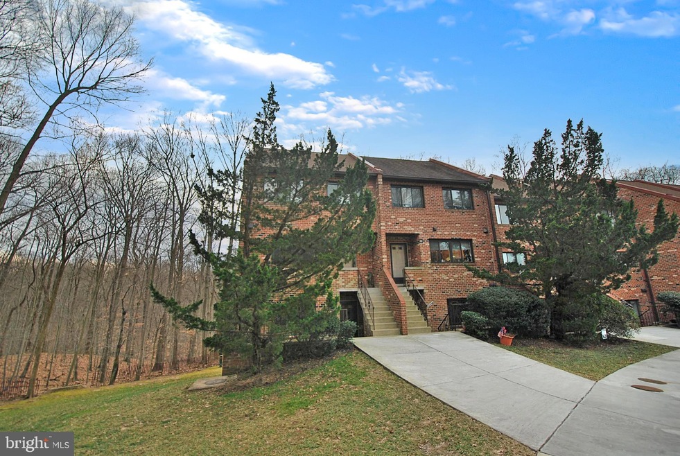 3854B Steppes Ct, Falls Church, VA 22041 - photo 1