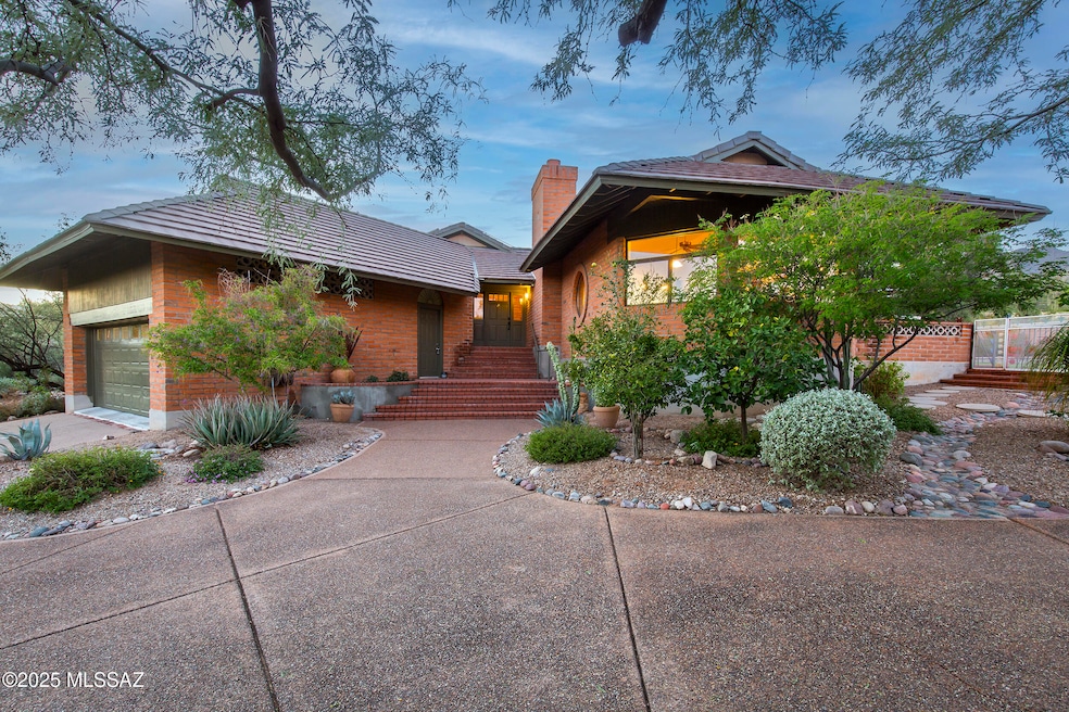 6300 E Via de La Yerba, Tucson, AZ 85750 - photo 1