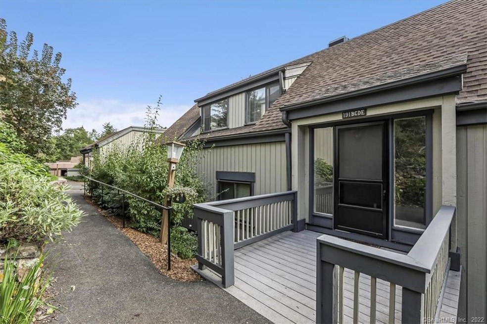 191 Heritage Village unit C, Southbury, CT 06488 - photo 1