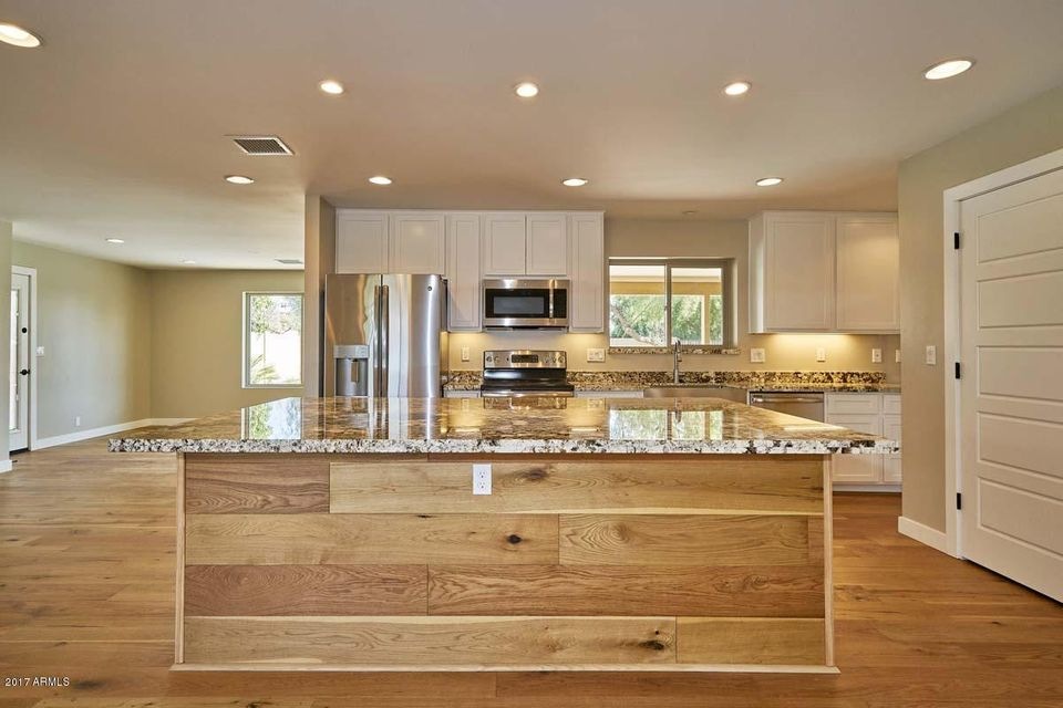 Kitchen2