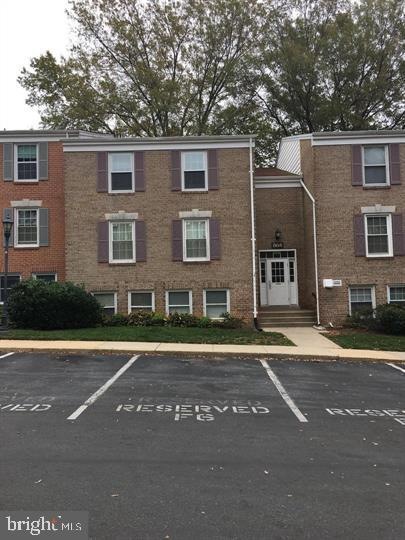 864 Quince Orchard Blvd unit 201, Gaithersburg, MD 20878 - photo 1