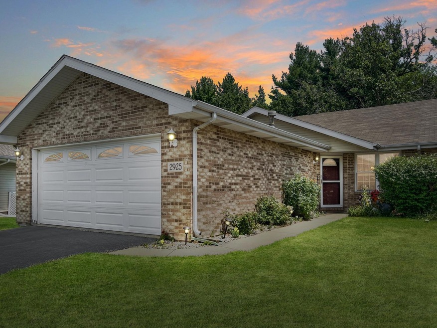 2925 Freedom Cir, Crown Point, IN 46307 - photo 1