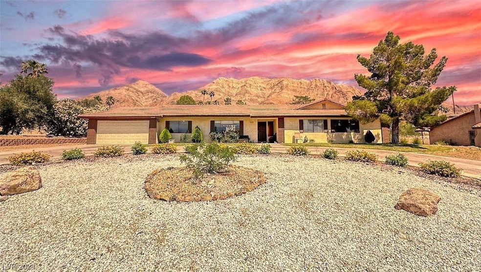 Welcome Home! 1/2 Acre, Sunridge Rancheros Communi