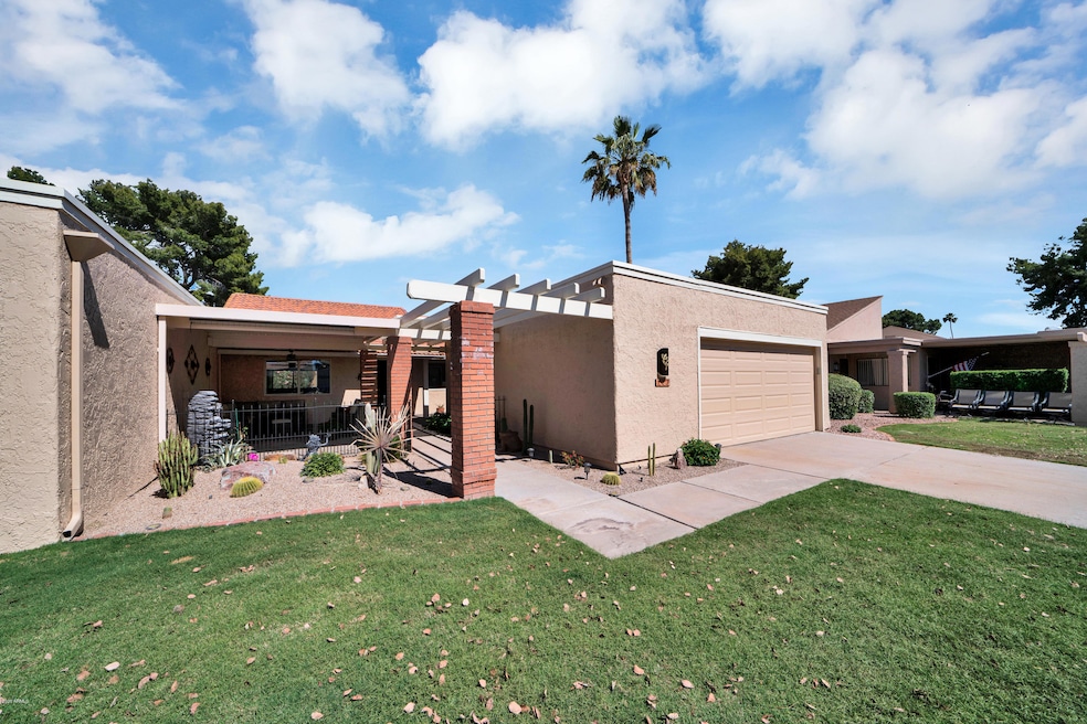 123 Leisure World, Mesa, AZ 85206 - photo 1