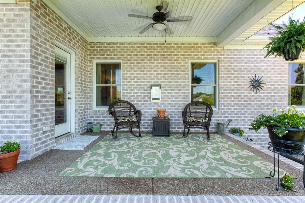 4795 Fieldcrest Place Cir, Newburgh, IN 47630 - photo 1