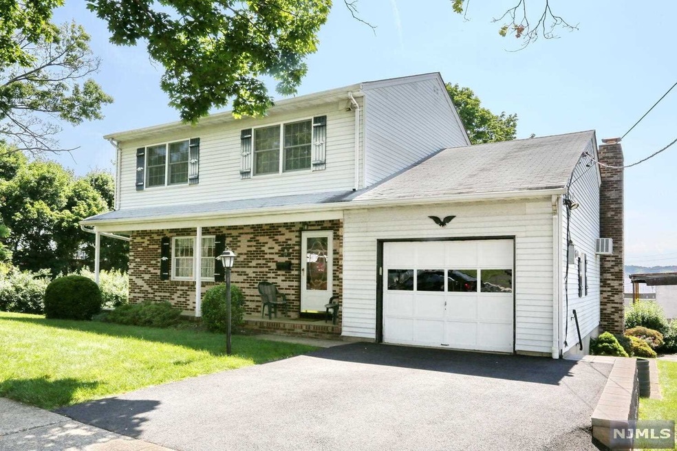 10 2nd St, Elmwood Park, NJ 07407 - photo 1