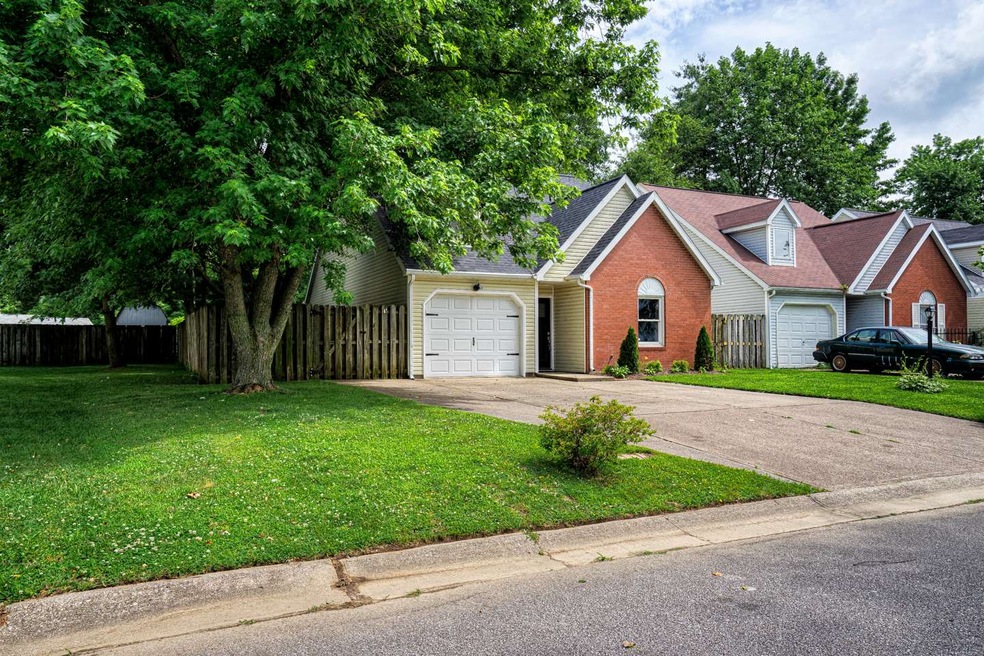 5801 Jeffrey Ln, Newburgh, IN 47630 - photo 1