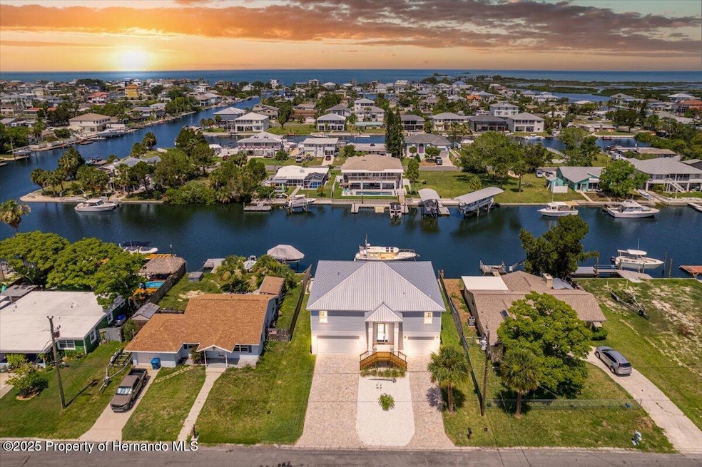 4469 Bahama Dr