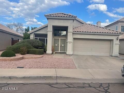 84 W El Freda Rd, Tempe, AZ 85284 - photo 1