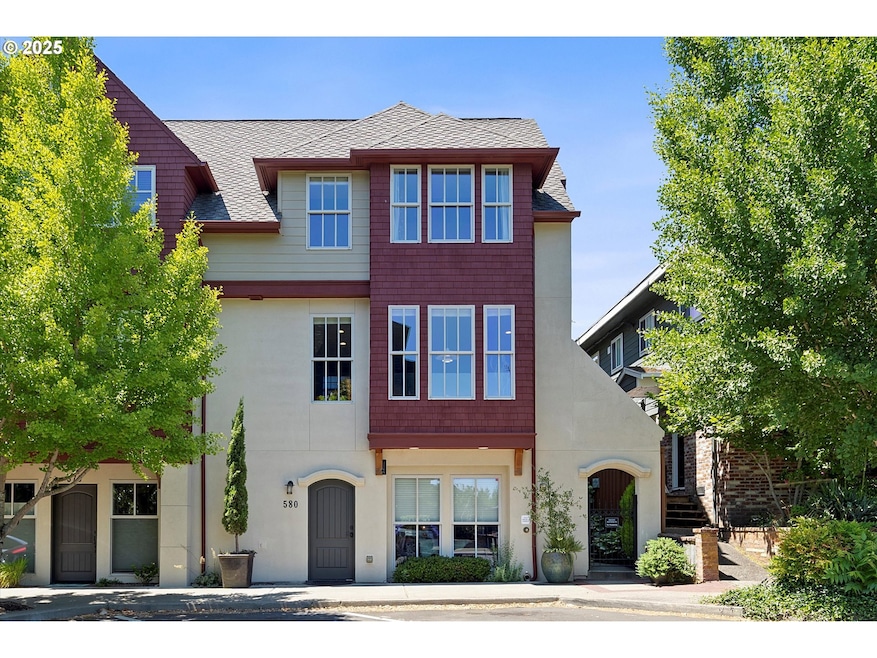 For Sale $1,098,000