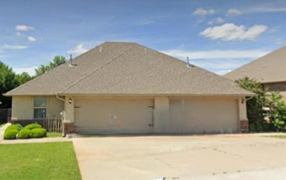 For Sale $455,000 • Co-Listing Agent