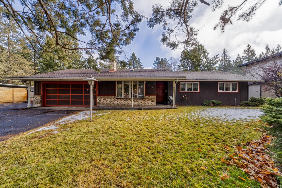 1826 NE 13th St, Bend, OR 97701 - photo 1