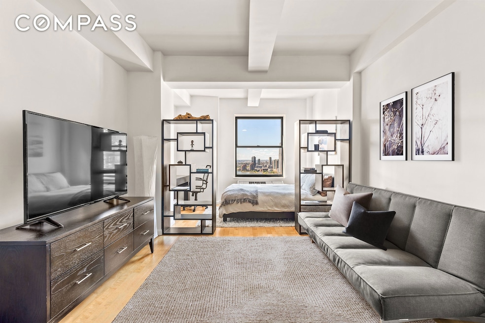 For Sale $575,000 • Co-Listing Agent