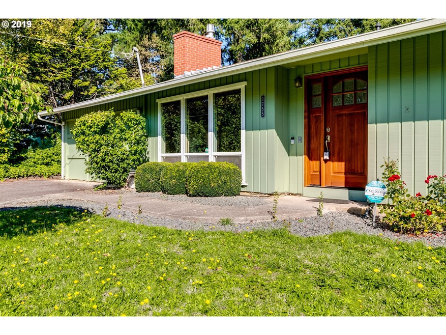 1755 Mistletoe St, Eugene, OR 97402 - photo 1