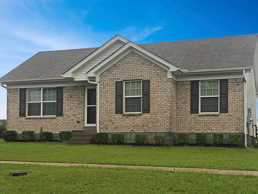 434 Gentry Ln, Mount Washington, KY 40047 - photo 1