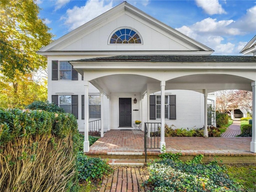Classic New England Style Architecture