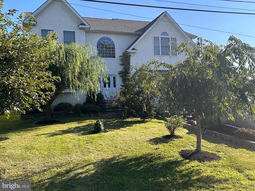 Sold $807,500 • Co-Listing Agent