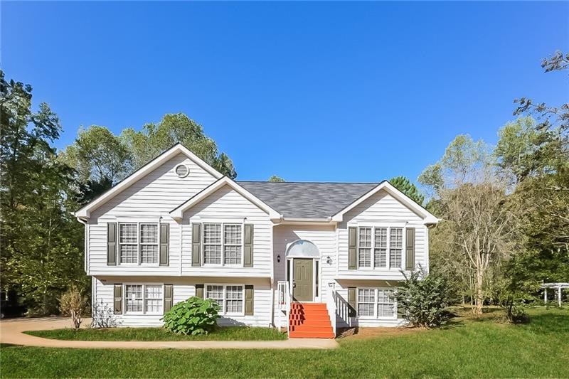 4046 Crabapple Dr, Gainesville, GA 30507 - photo 1