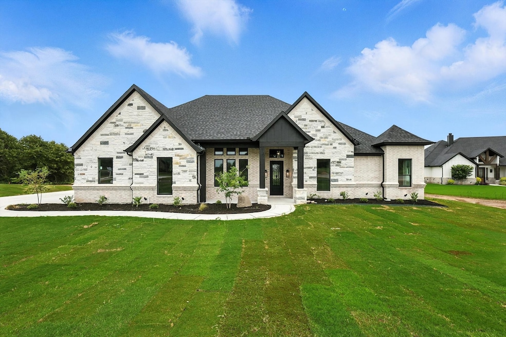 For Sale $664,000