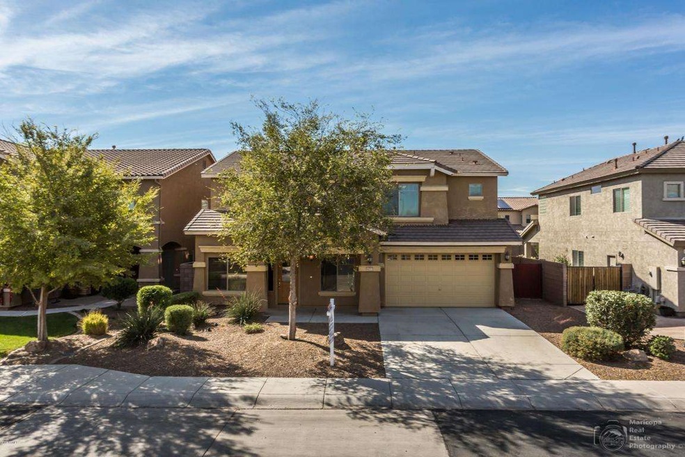 Large home at 44517 Copper Trail