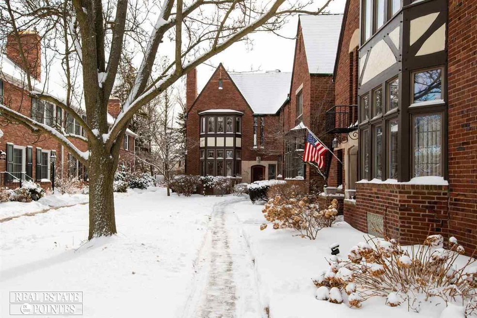 16826 Saint Paul St, Grosse Pointe Park, MI 48230 - photo 1