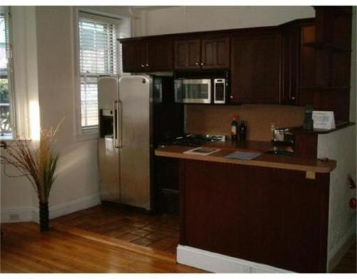 250 Commonwealth Ave unit 1F, Boston, MA 02116 - photo 1